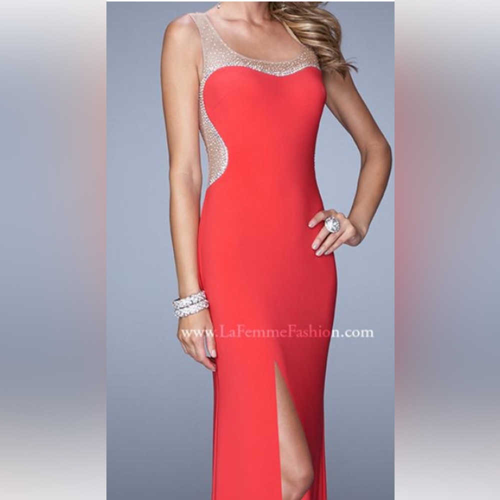 La Femme prom dress new with tags size 0